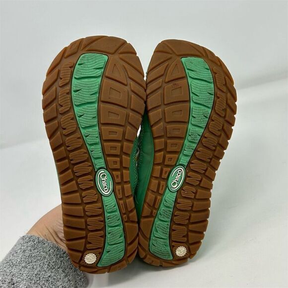 Chaco Kids' Waterproof Hiking Sandals Bright Green Size 4 Closed Toe Summer - Picture 8 of 15